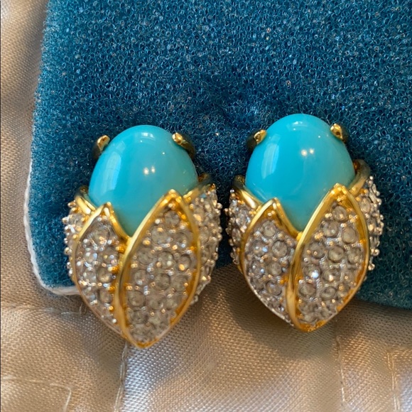 Joan Rivers Turquoise/Gold/Rhinestone Earrings
